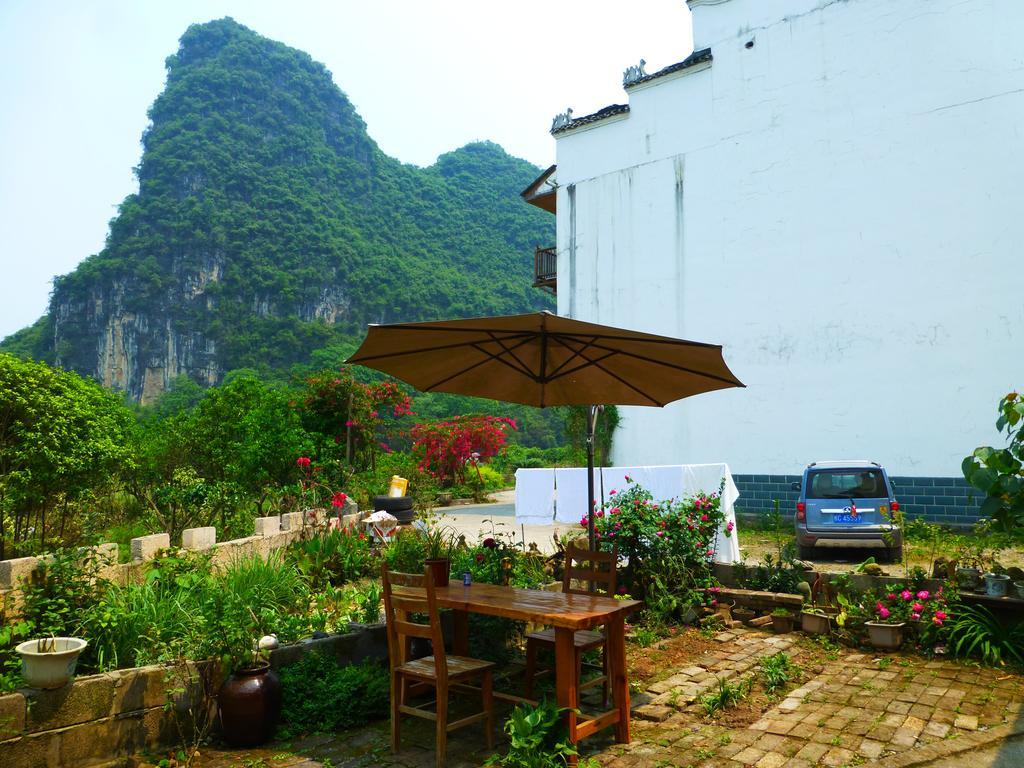 Yangshuo Moon Resort Hotel Esterno foto